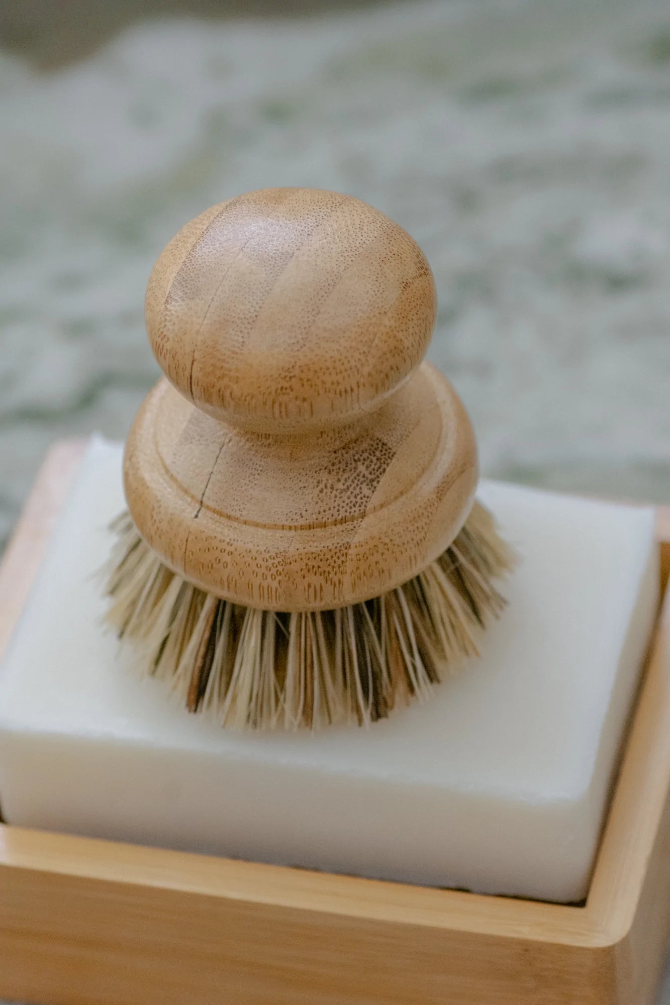 Pot Scrubbing Brush