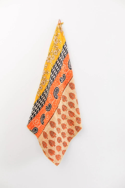 Load image into Gallery viewer, Kantha Dish Towel
